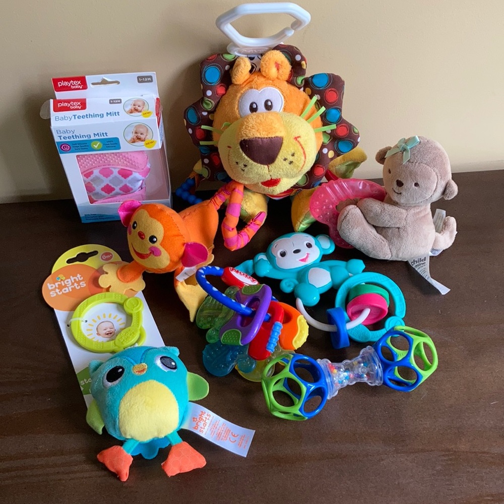 8 Assorted baby toys & teethers